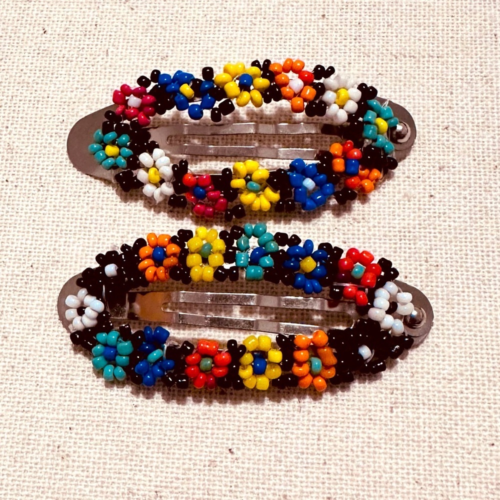 Boutique | Hair Barrettes | Daisy Beaded Barrettes IV